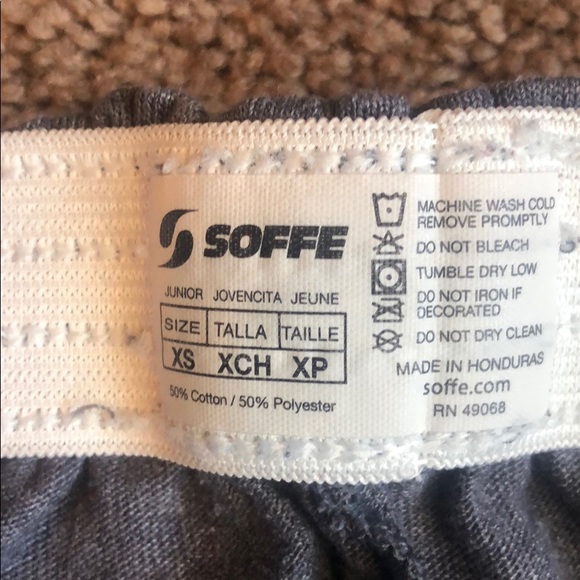 Gray Soffe shorts - Picture 4 of 5